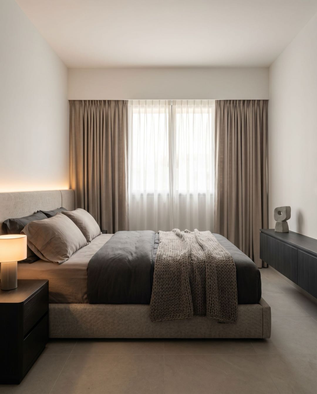 Modern Contemporary bedroom in a Singapore HDB flat