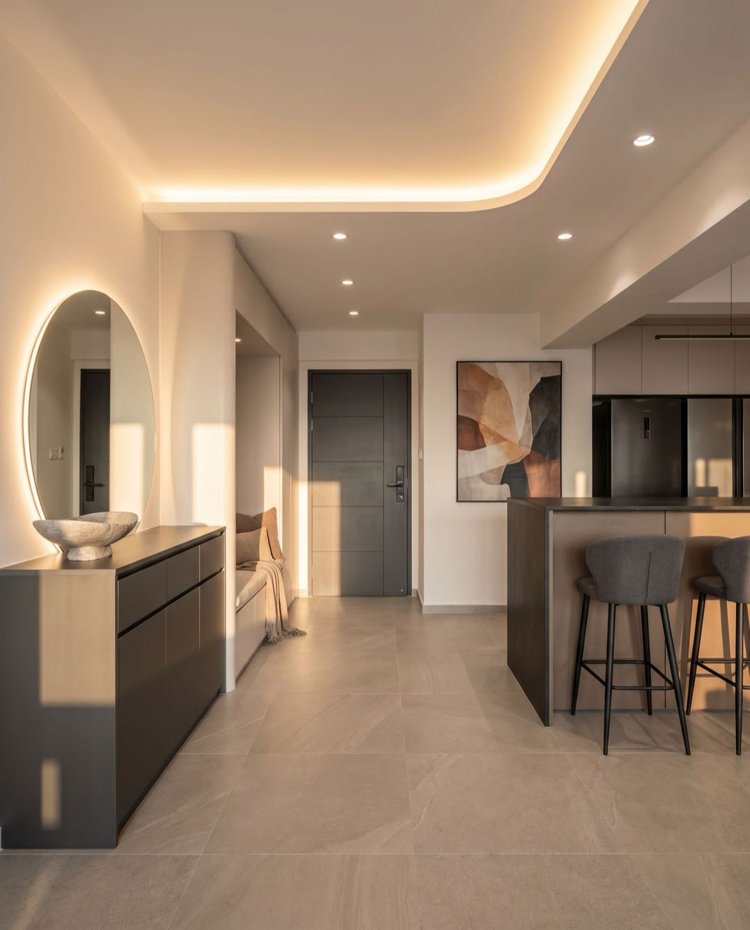 Modern Contemporary entryway in a Singapore HDB flat